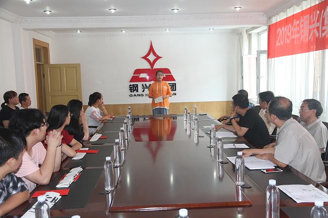 1579400681103039.jpg 集團(tuán)公司工會(huì)組織2019年“金秋助學(xué)”活動(dòng)5.jpg