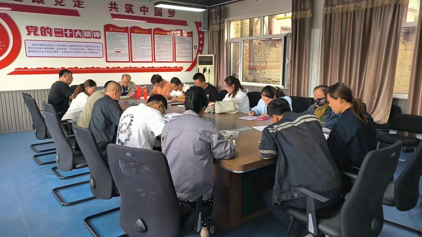 1695871780710912.jpg 1695871780710912.jpg